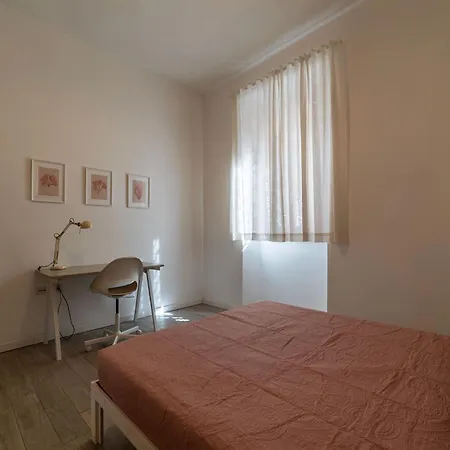Апартаменты Guesthost Cozy Flat X4 - 450m To Vatican City! *