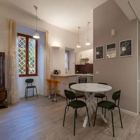 Апартаменты Guesthost Cozy Flat X4 - 450m To Vatican City!