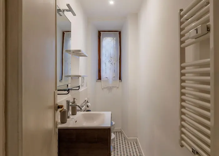Guesthost Cozy Flat X4 - 450m To Vatican City! Lägenhet Rom